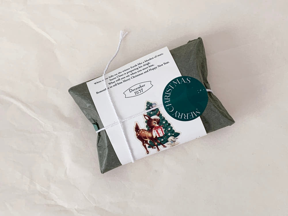 Merry Christmas Round Sticker – Set of 45