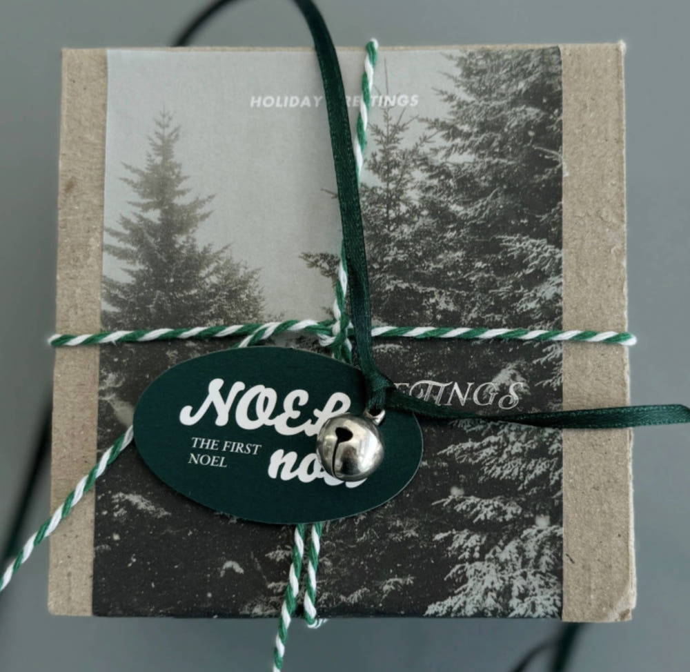 Noel Oval Gift Tags – Set of 35