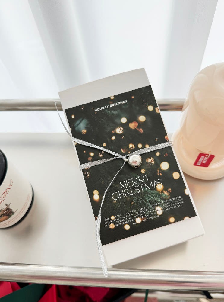 Elegant Christmas Tree Postcard– Set of 40