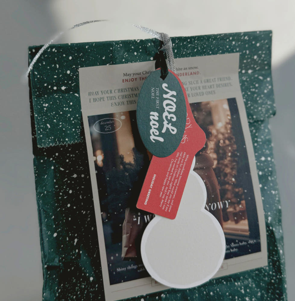 Noel Oval Gift Tags – Set of 35