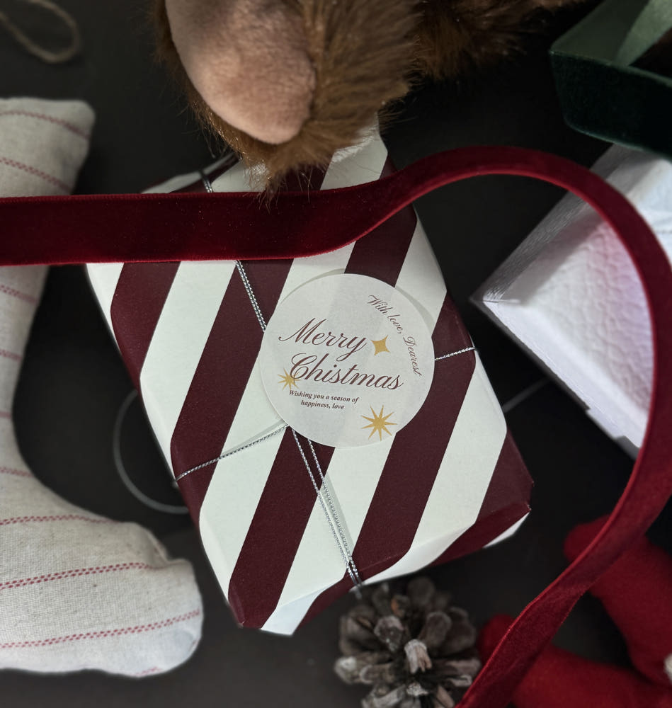 Merry Christmas Letter Round Stickers – Set of 40